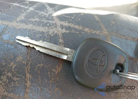 2004 Toyota Sienna Xle Limited from USA, damaged, VIN 5TDZA22C24S216460